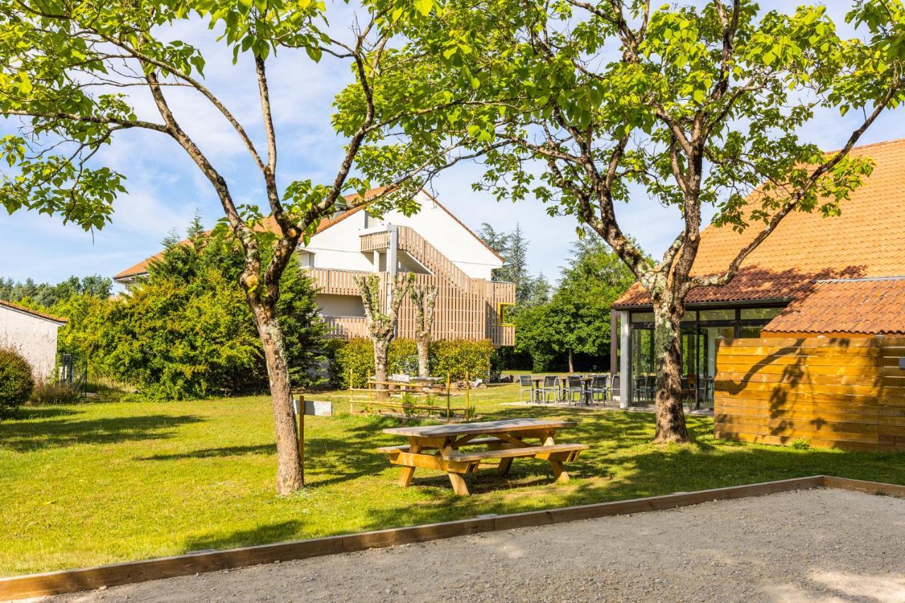 Greet Hotel Angouleme Saint-Yrieix-sur-Charente Bagian luar foto